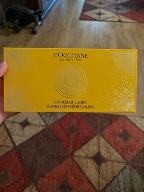 L'OCCITANE Bright Yellow Hand Cream Gift Box